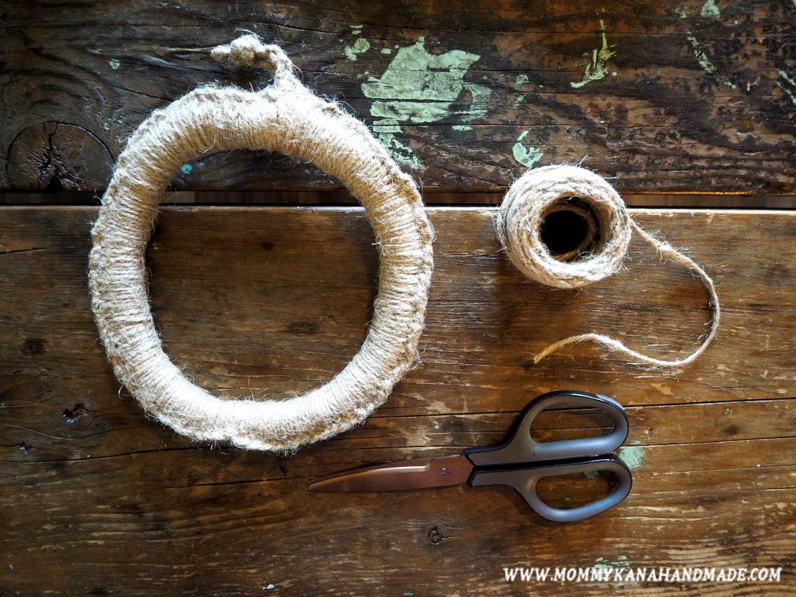 麻紐だけで作るナチュラルデザインの鍋敷き 